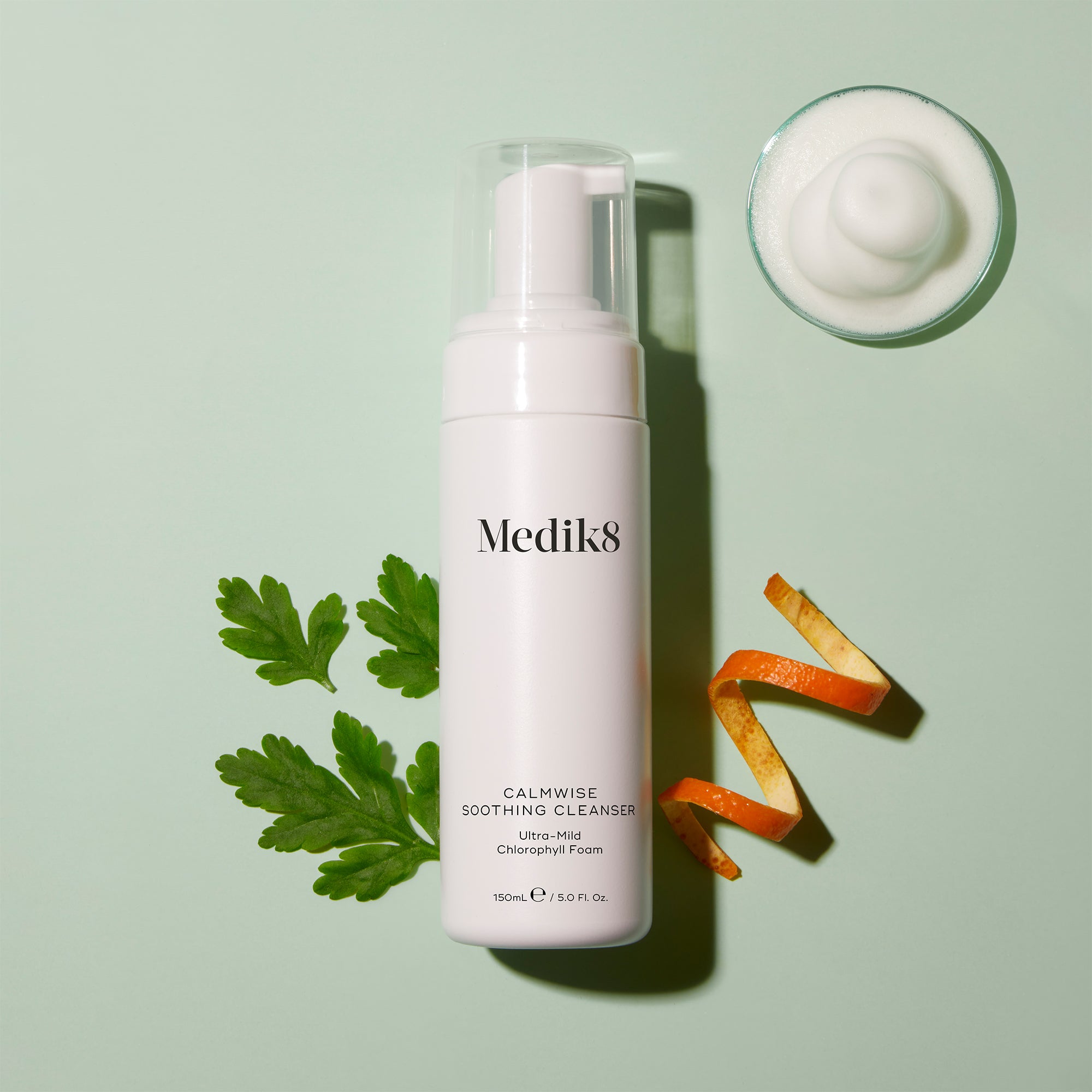Calmwise™ Soothing Cleanser - Medik8.fi