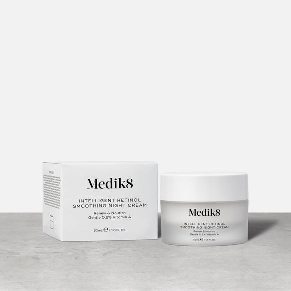 Intelligent Retinol Smoothing Night Cream™ - Medik8.fi